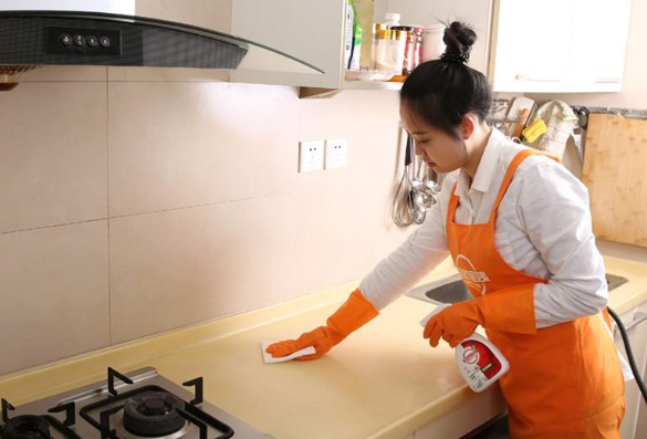 清扫有标准，验收有依据——兰州市民点赞家政服务新变化